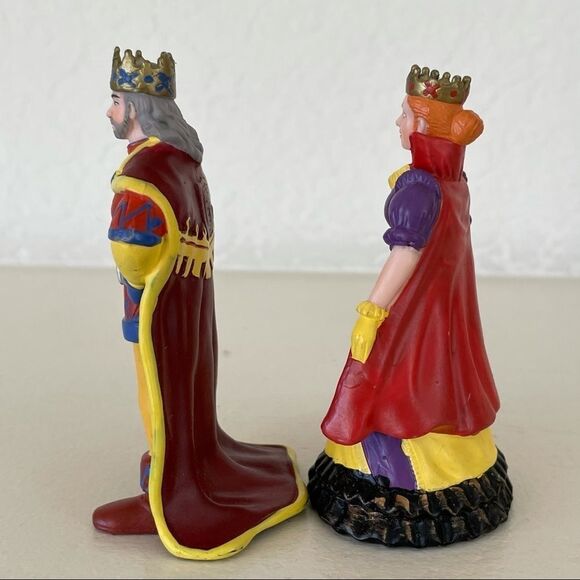 ELC toys king and queen - Picture 6 of 7